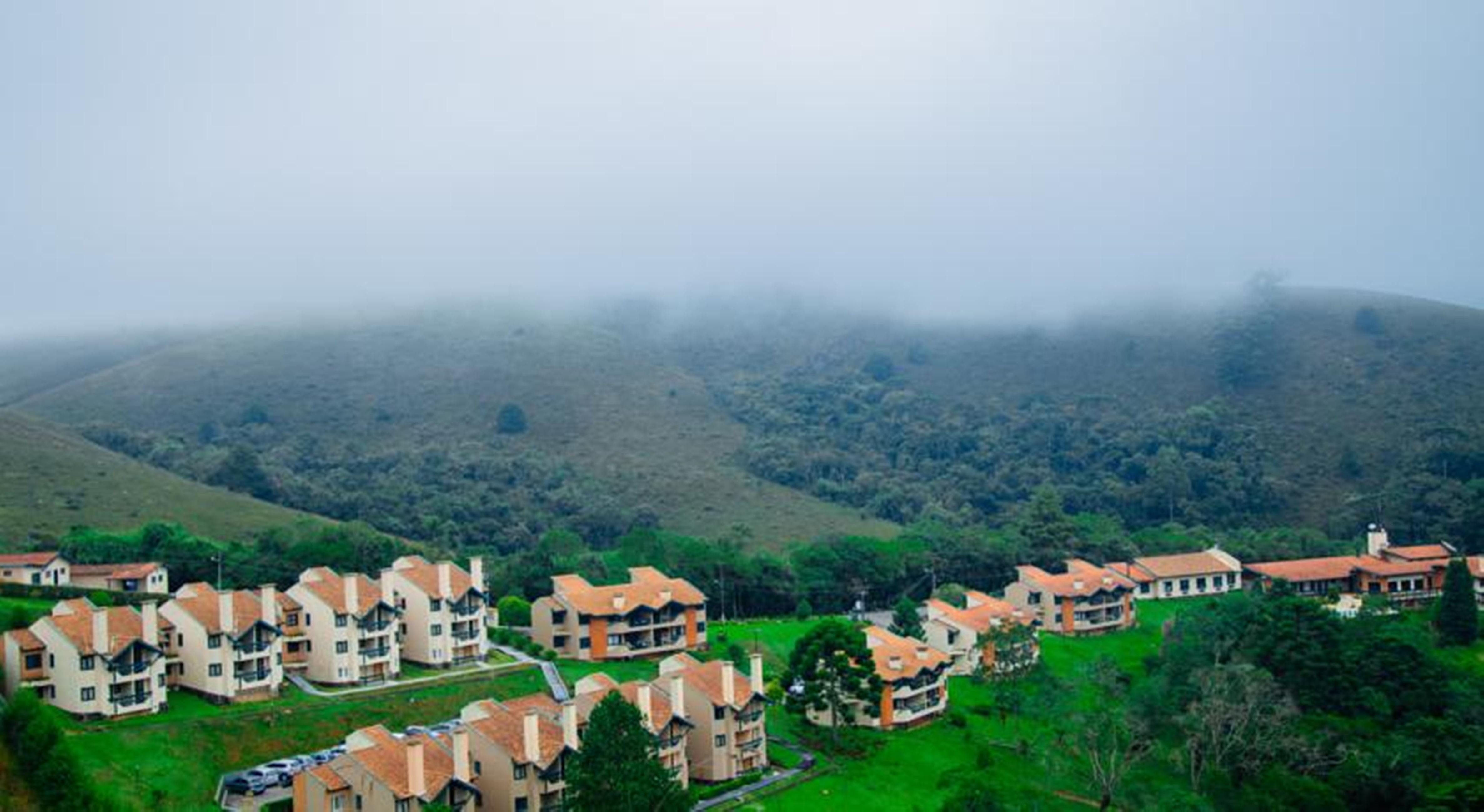 Plaza Inn Week Inn Campos do Jordao Ngoại thất bức ảnh