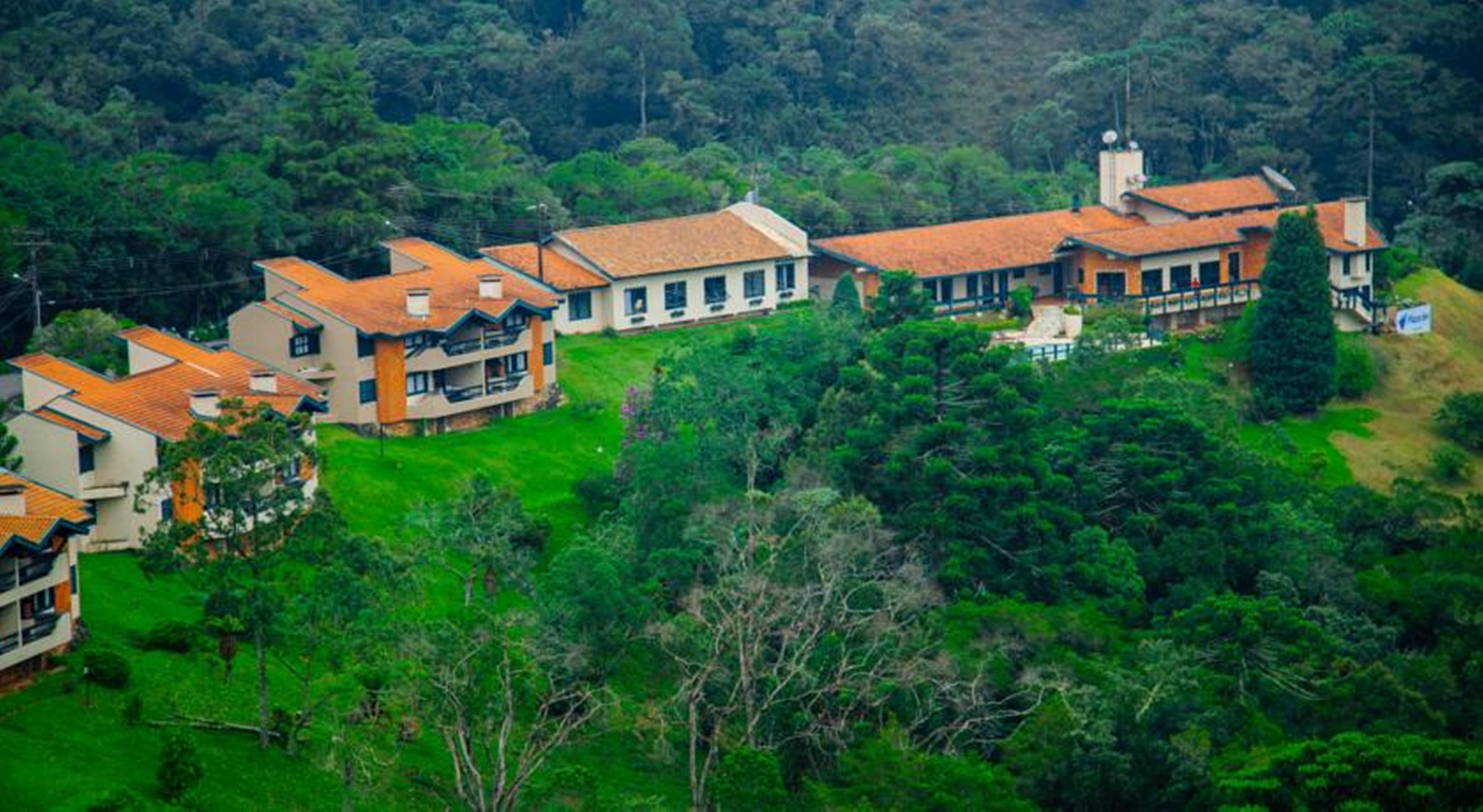 Plaza Inn Week Inn Campos do Jordao Ngoại thất bức ảnh